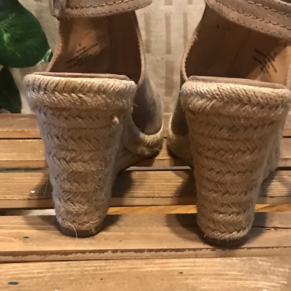 Taupe heeled Espadrilles size 8 1/2 W - Picture 7 of 9